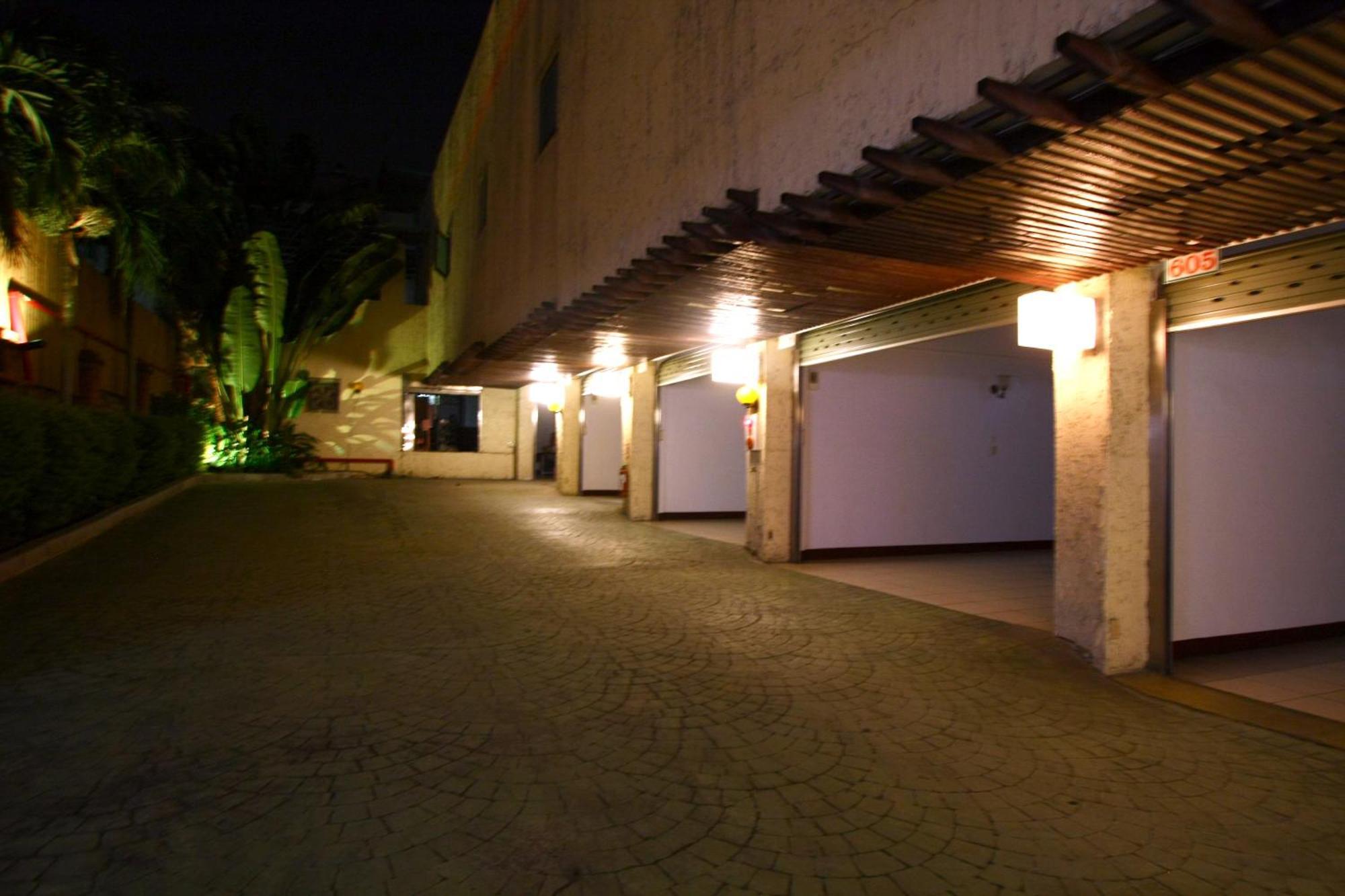 Wen Mei Motel Nantou Extérieur photo